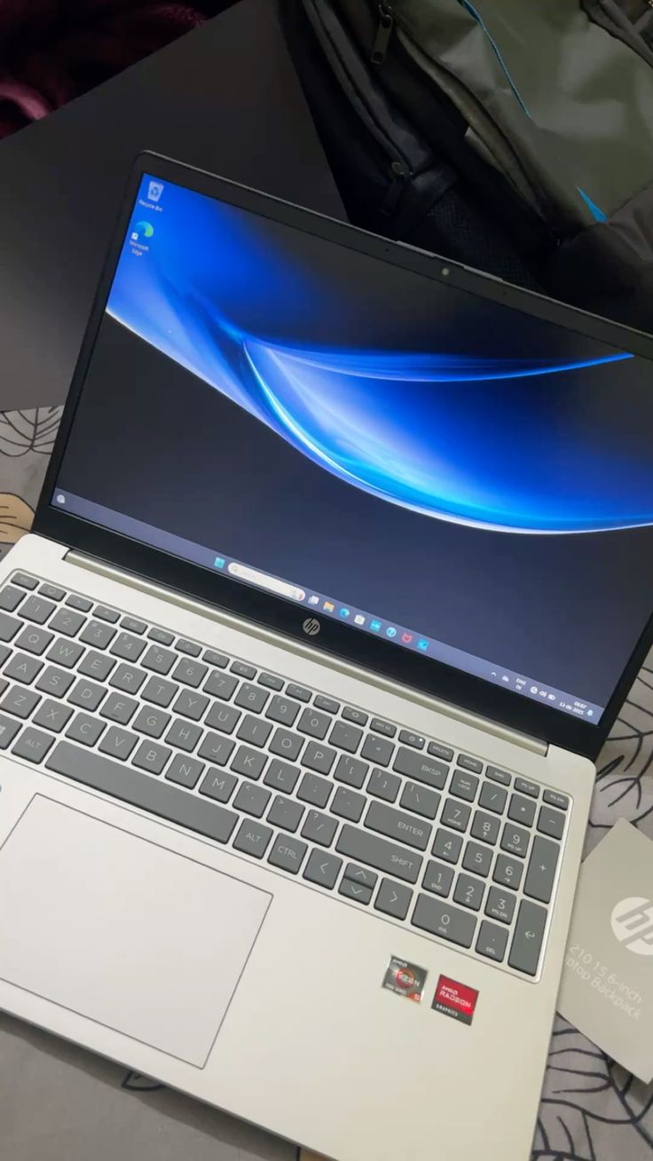 Laptop Bekas Terlihat Mulus, Tapi Apakah Kondisinya Benar-Benar Aman?